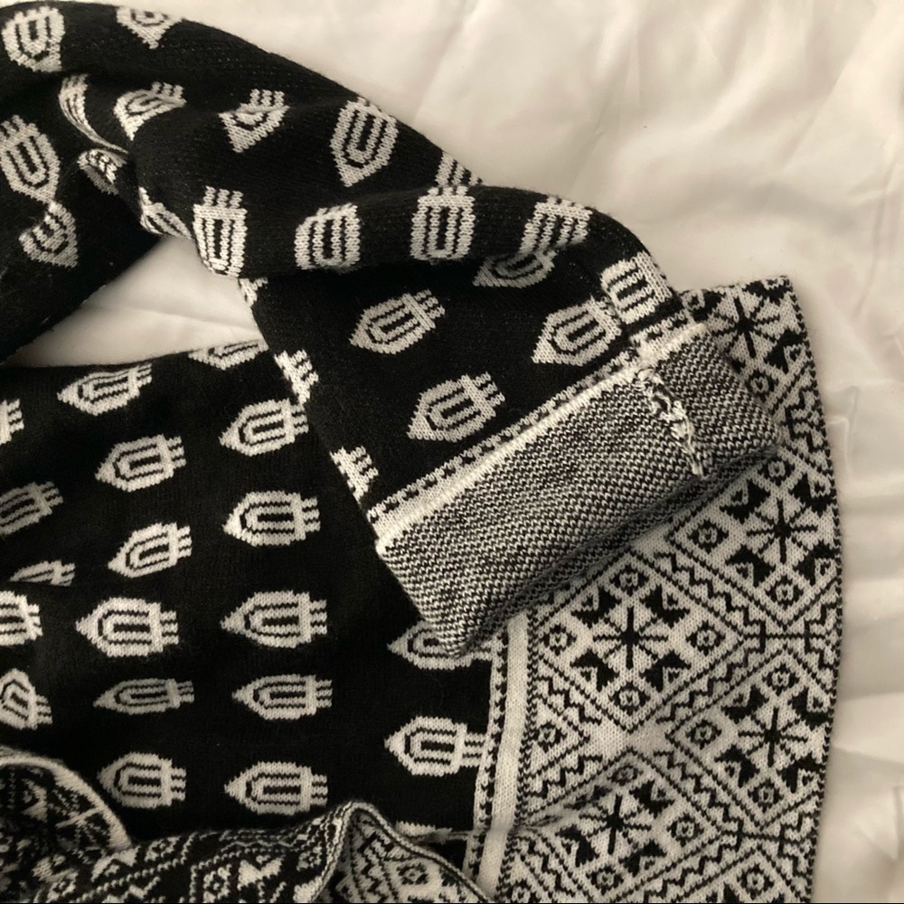 Asymmetrical Rectangle Open Cardigan Sweater - image 6